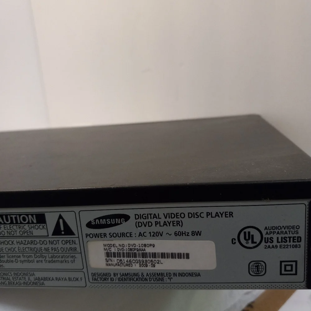 SAMSUNG DVD-1080p8/XAA 1080p DVD Player
